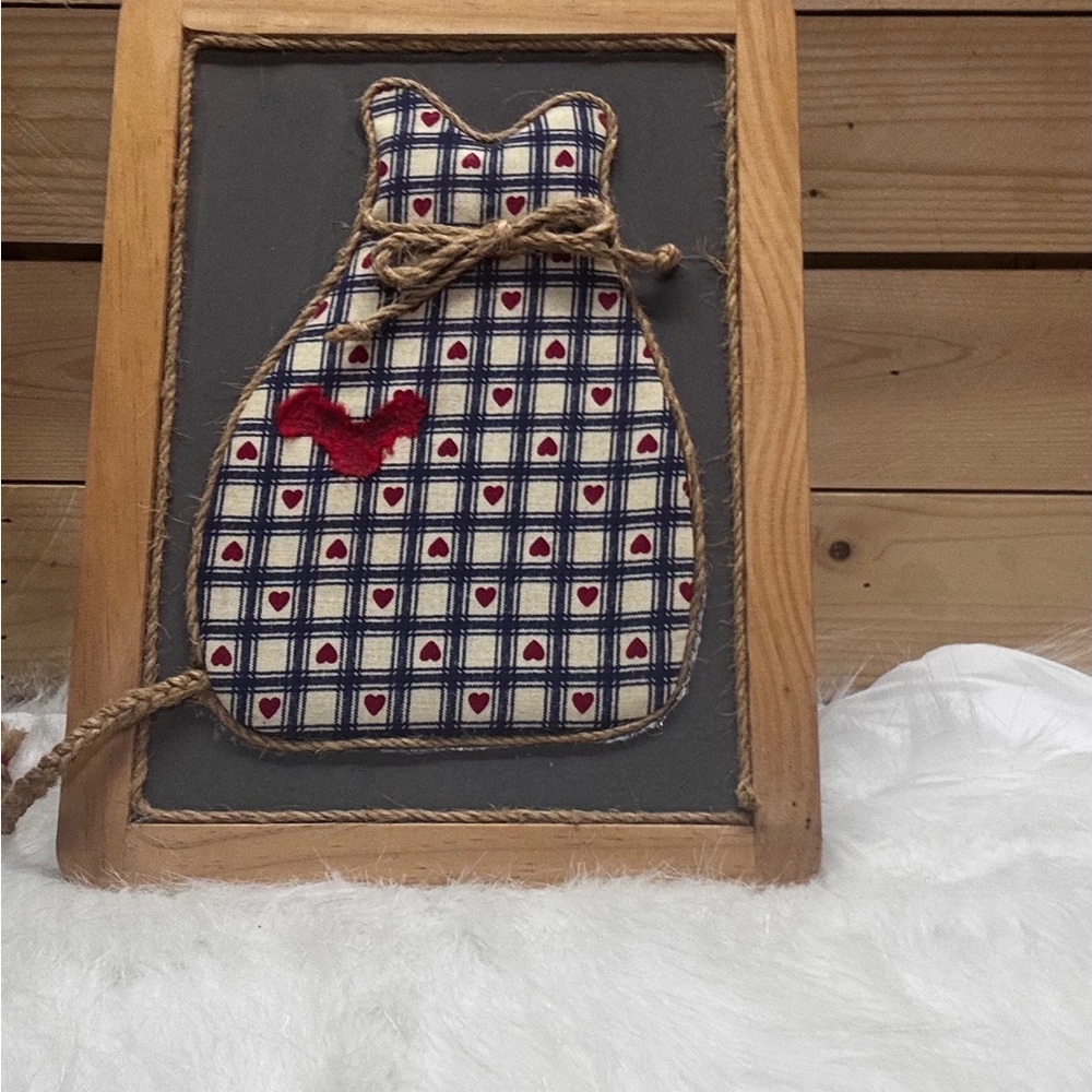 Vintage Plaid Cat Wall Decor with Red Heart handmade